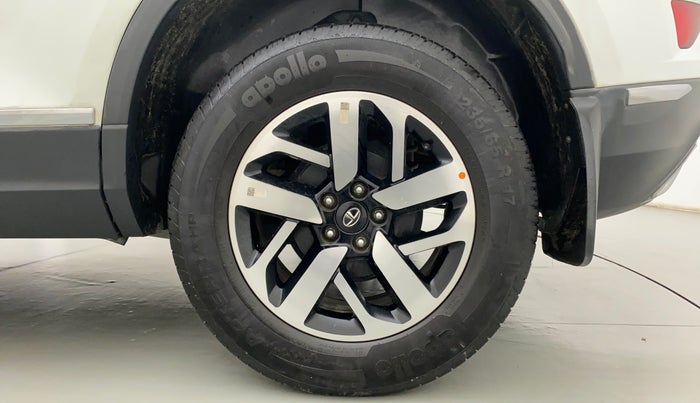 2021 Tata Harrier XZA PLUS 2.0L, Diesel, Automatic, 32,931 km, Left Rear Wheel