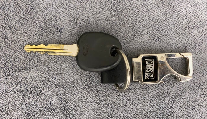 2019 Hyundai NEW SANTRO ERA EXECUTIVE, Petrol, Manual, 69,331 km, Key Close Up