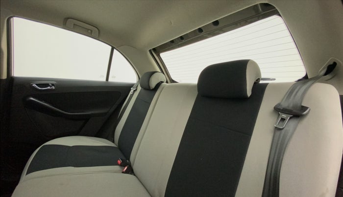 2016 Tata Bolt XT REVOTRON, Petrol, Manual, 14,567 km, Right Side Rear Door Cabin