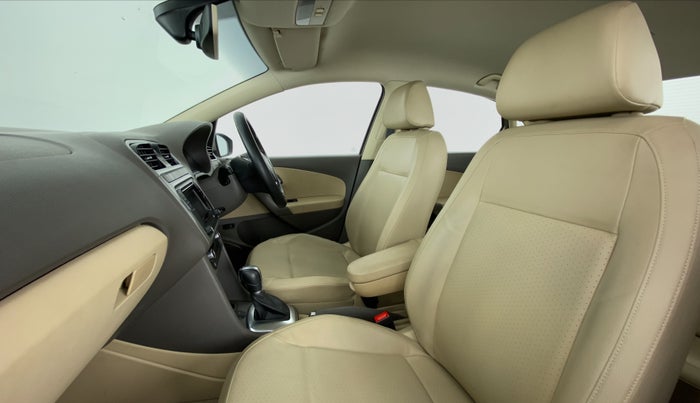 2016 Volkswagen Vento HIGHLINE TDI AT, Diesel, Automatic, 24,828 km, Right Side Front Door Cabin