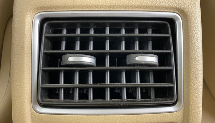 2016 Volkswagen Vento HIGHLINE TDI AT, Diesel, Automatic, 24,828 km, Rear AC Vents