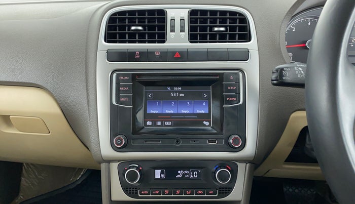 2016 Volkswagen Vento HIGHLINE TDI AT, Diesel, Automatic, 24,828 km, Air Conditioner