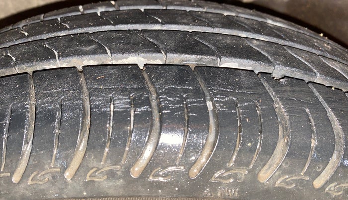 2020 Maruti S PRESSO VXI+, Petrol, Manual, 14,162 km, Left Front Tyre Tread