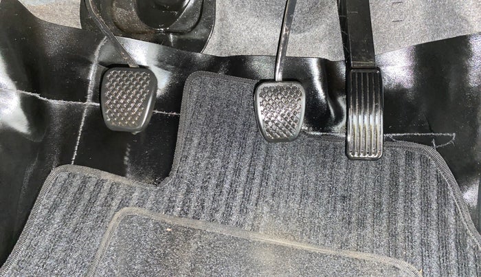 2023 Honda Amaze 1.2L I-VTEC VX, Petrol, Manual, 56,143 km, Pedals