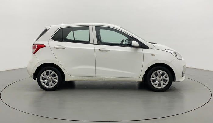 2017 Hyundai Grand i10 MAGNA 1.2 KAPPA VTVT, Petrol, Manual, 35,022 km, Right Side View