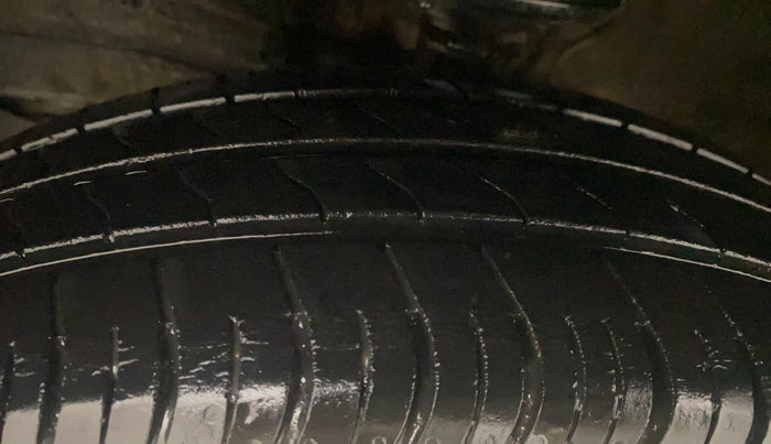 2021 Maruti S PRESSO VXI PLUS AMT, Petrol, Automatic, 57,395 km, Left Front Tyre Tread