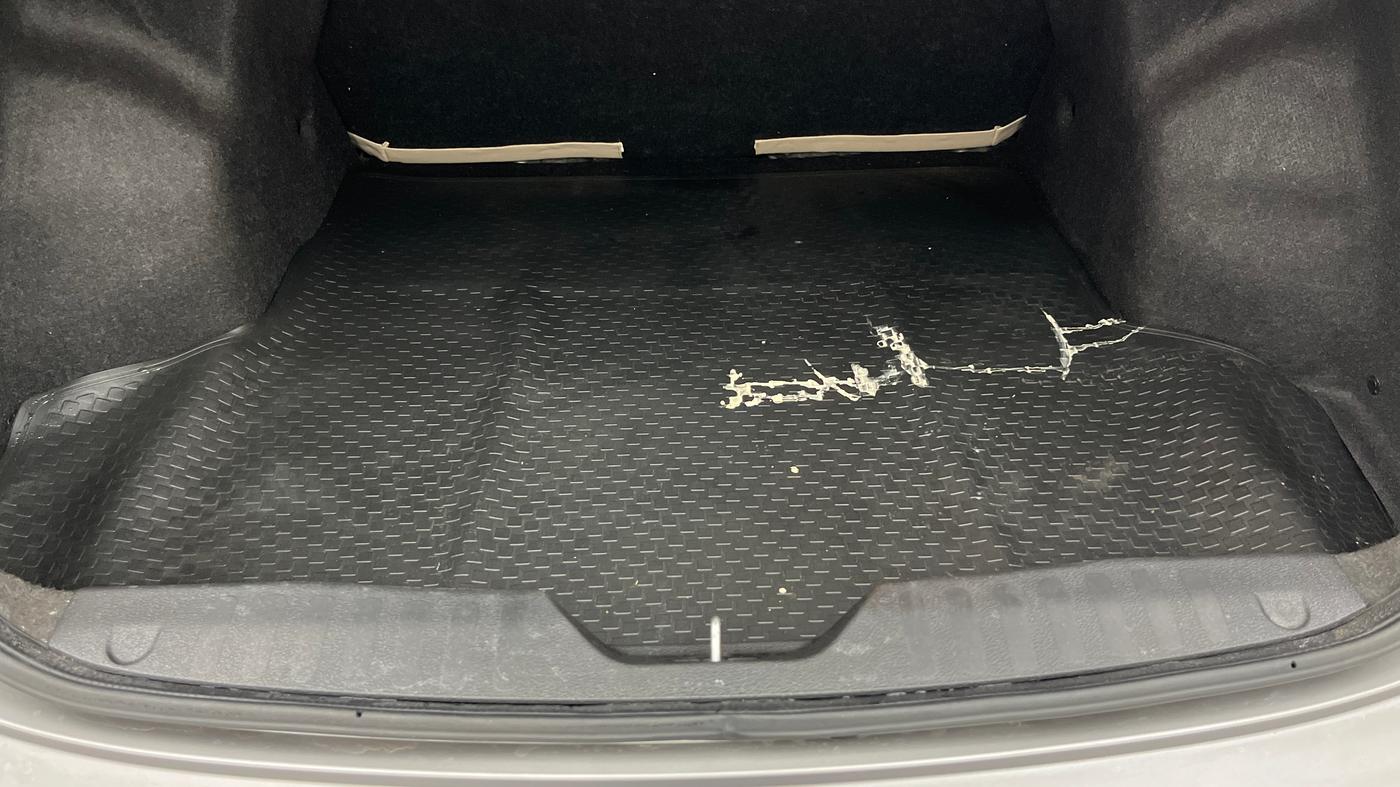 2021 Maruti Ciaz ZETA 1.5 SHVS MT PETROL, Petrol, Manual, 17,578 km, Boot Inside