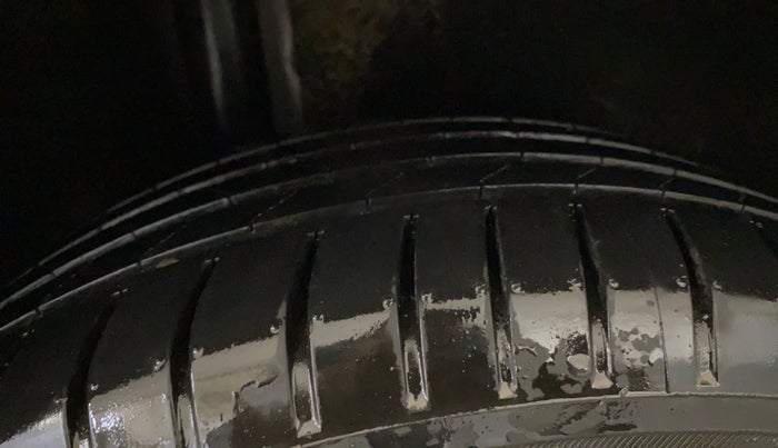 2019 Ford Ecosport TITANIUM + 1.5L PETROL, Petrol, Manual, 45,379 km, Right Rear Tyre Tread