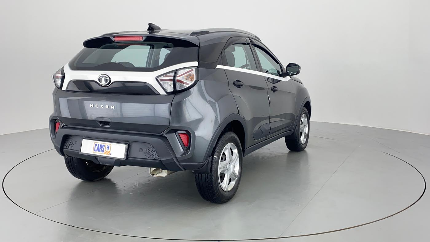 2020 Tata NEXON XMA SUNROOF 1.2 RTN, Petrol, Automatic, 26,829 km, Right Back Diagonal