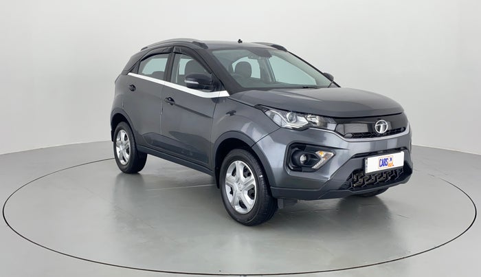 2020 Tata NEXON XMA SUNROOF 1.2 RTN, Petrol, Automatic, 26,829 km, Right Front Diagonal