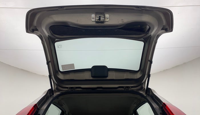 2018 Datsun Redi Go T (O), Petrol, Manual, 51,647 km, Boot Door Open