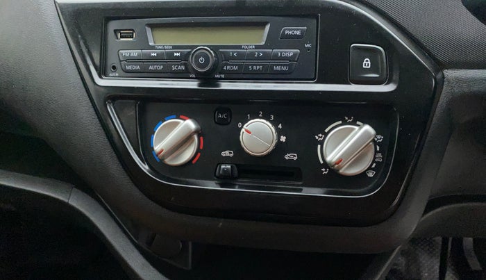 2018 Datsun Redi Go T (O), Petrol, Manual, 51,647 km, AC Unit - Directional switch has minor damage