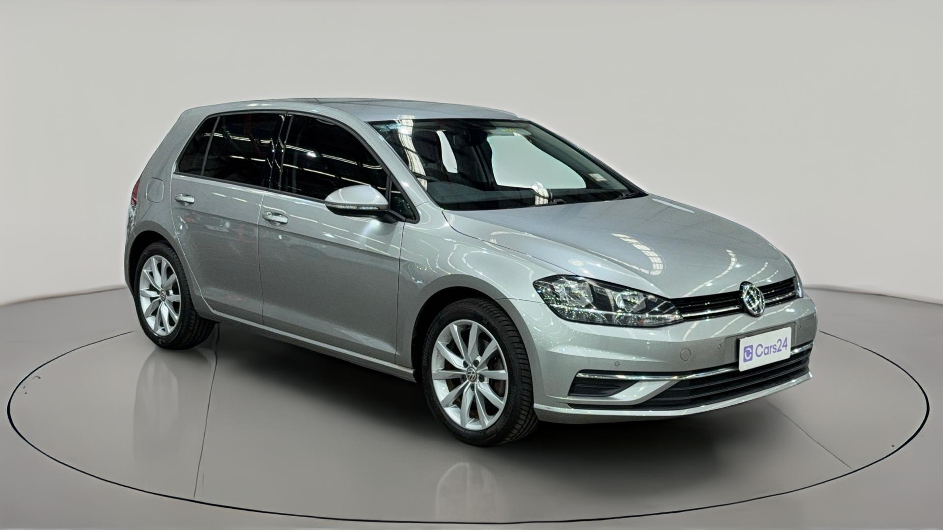 Volkswagen Golf image