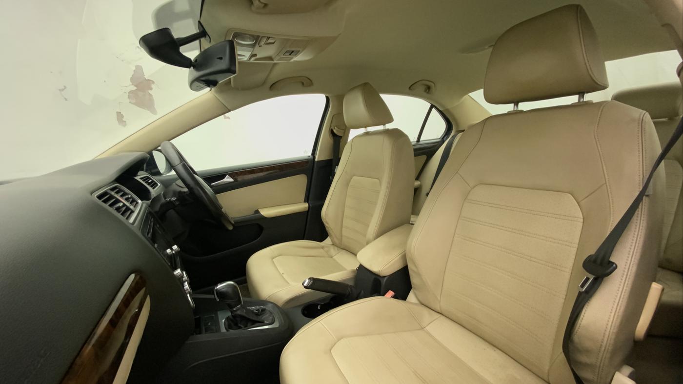 2014 Volkswagen Jetta HIGHLINE TDI AT, Diesel, Automatic, 75,042 km, Right Side Front Door Cabin
