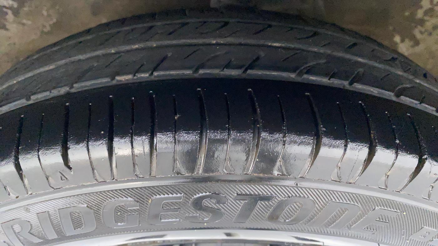 2012 Maruti Alto 800 LXI, Petrol, Manual, 69,492 km, Left Front Tyre Tread