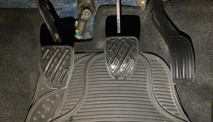 2020 Datsun Go T(O), Petrol, Manual, 70,667 km, Pedals