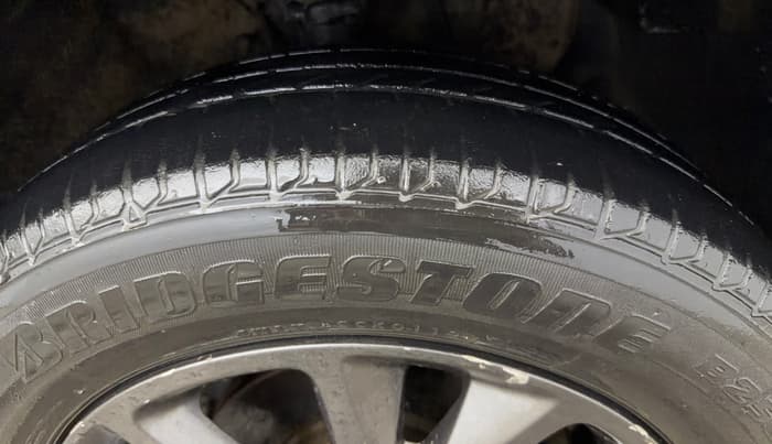 2019 Hyundai Elite i20 SPORTZ PLUS 1.2, Petrol, Manual, 45,915 km, Right Front Tyre Tread