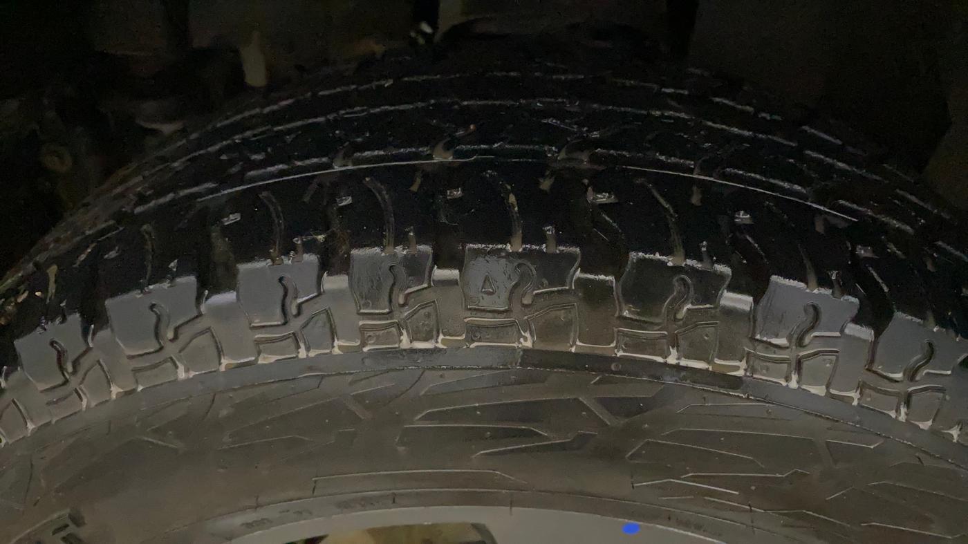 2022 Mahindra Thar LX HT PETROL 4WD MT, Petrol, Manual, 27,690 km, Left Front Tyre Tread