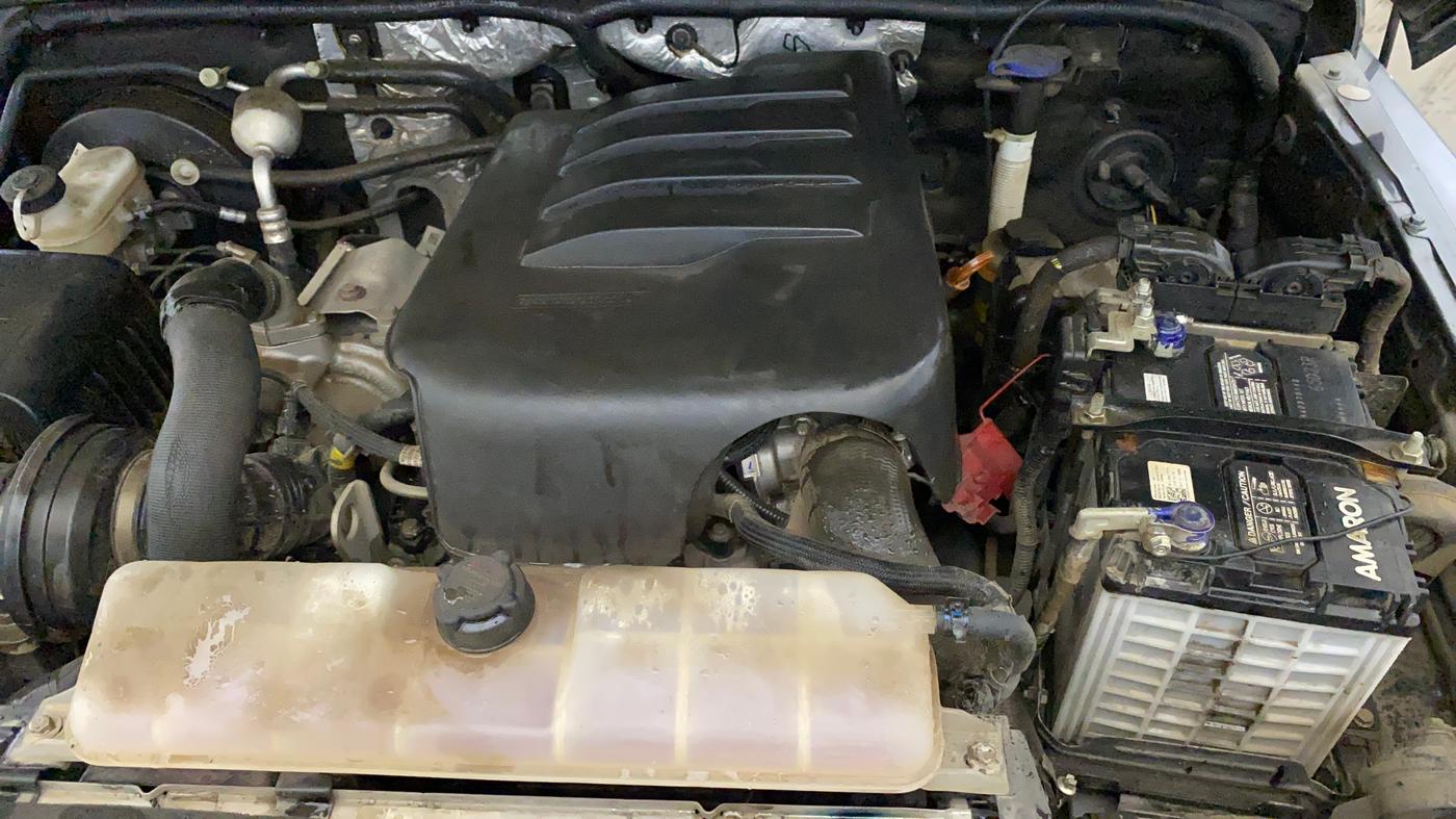 2022 Mahindra Thar LX HT PETROL 4WD MT, Petrol, Manual, 27,690 km, Engine View - Left