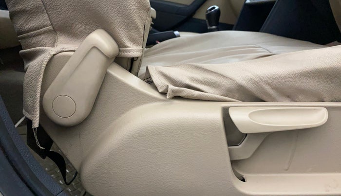 2017 Volkswagen Ameo HIGHLINE1.5L, Diesel, Manual, 33,742 km, Driver Side Adjustment Panel