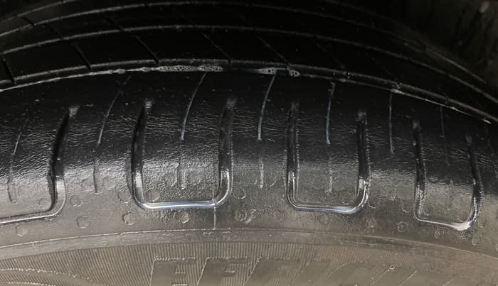 2022 MG HECTOR SHARP 1.5 PETROL CVT, Petrol, Automatic, 89,105 km, Left Rear Tyre Tread
