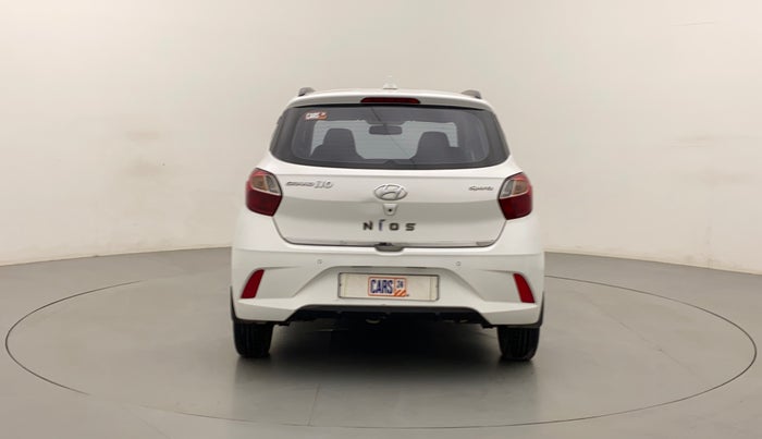 2020 Hyundai GRAND I10 NIOS SPORTZ AMT 1.2 KAPPA VTVT, Petrol, Automatic, 69,253 km, Back/Rear