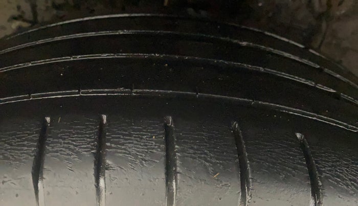 2015 Hyundai Elite i20 ASTA 1.2, Petrol, Manual, 77,895 km, Right Rear Tyre Tread