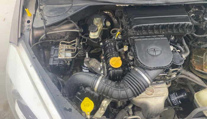 2016 Tata Tiago XZ PETROL, Petrol, Manual, 57,688 km, Engine View - Right