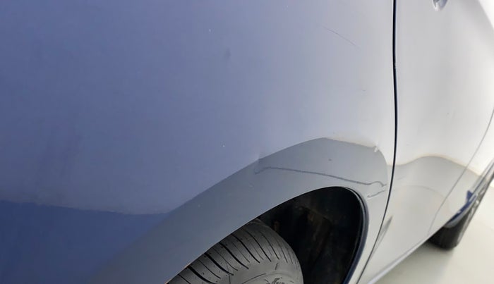 2018 Maruti Ciaz ALPHA 1.5 SHVS PETROL, Petrol, Manual, 43,109 km, Right quarter panel - Slightly dented