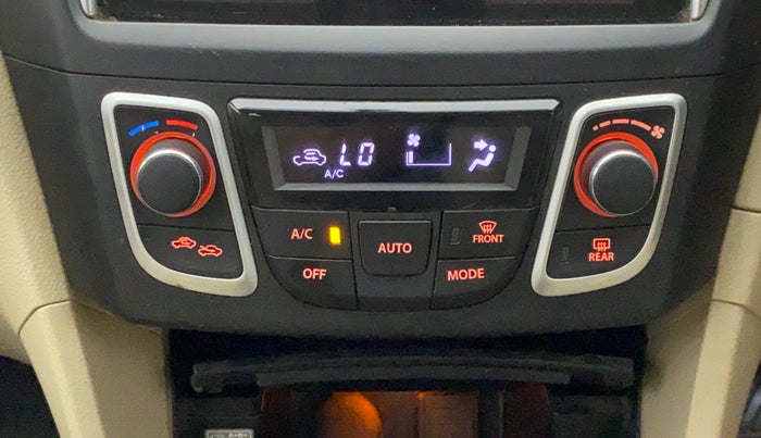 2018 Maruti Ciaz ALPHA 1.5 SHVS PETROL, Petrol, Manual, 43,109 km, Automatic Climate Control