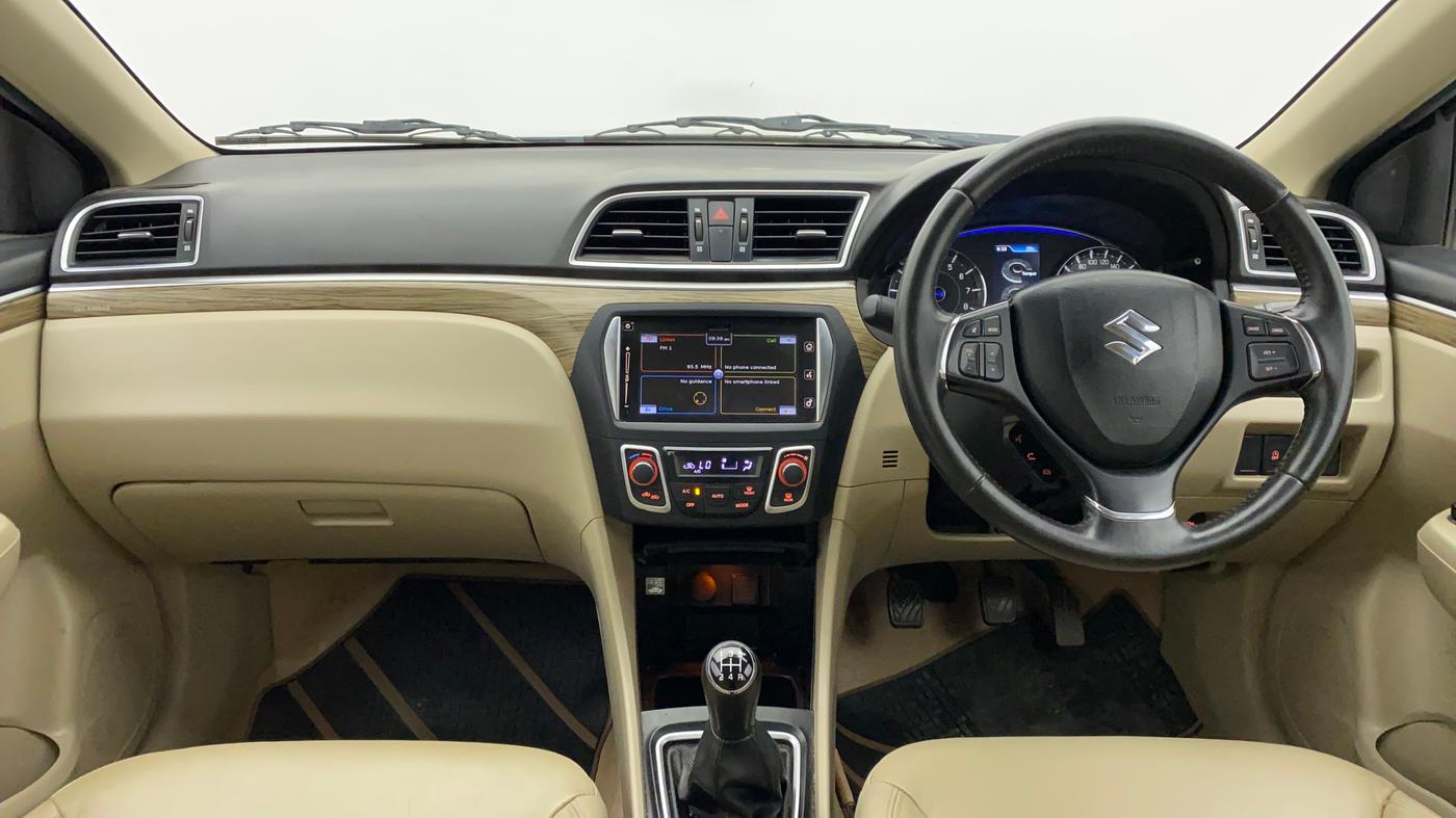 2018 Maruti Ciaz ALPHA 1.5 SHVS PETROL, Petrol, Manual, 43,109 km, Dashboard
