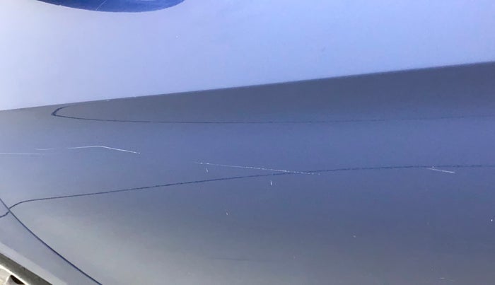 2018 Maruti Ciaz ALPHA 1.5 SHVS PETROL, Petrol, Manual, 43,109 km, Front passenger door - Minor scratches