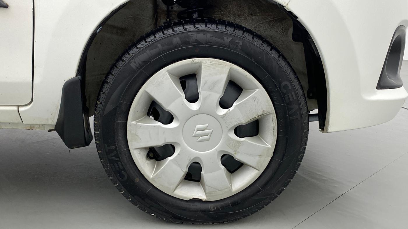 2018 Maruti Alto K10 VXI, CNG, Manual, 35,872 km, Right Front Wheel