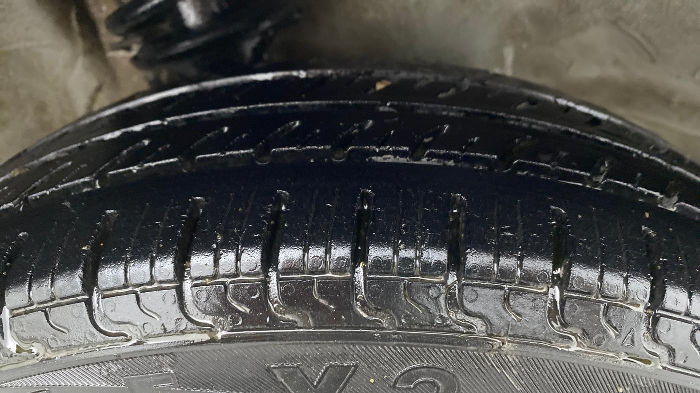 2018 Maruti Alto K10 VXI, CNG, Manual, 35,872 km, Right Front Tyre Tread