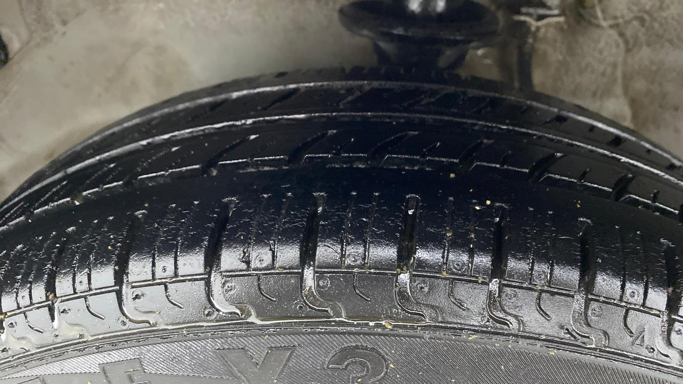 2018 Maruti Alto K10 VXI, CNG, Manual, 35,872 km, Left Front Tyre Tread