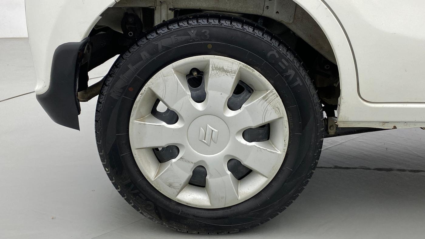 2018 Maruti Alto K10 VXI, CNG, Manual, 35,872 km, Right Rear Wheel