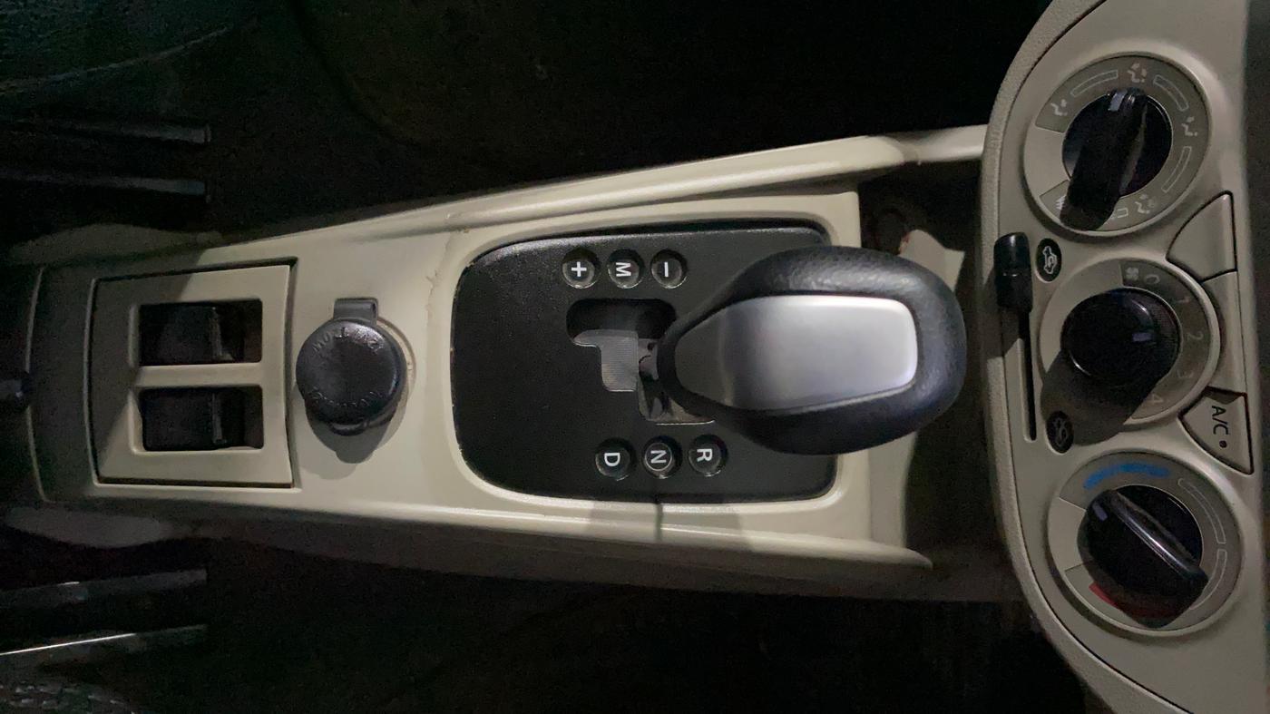 2017 Maruti Alto K10 VXI (O) AMT, Petrol, Automatic, 1,24,610 km, Gear Lever