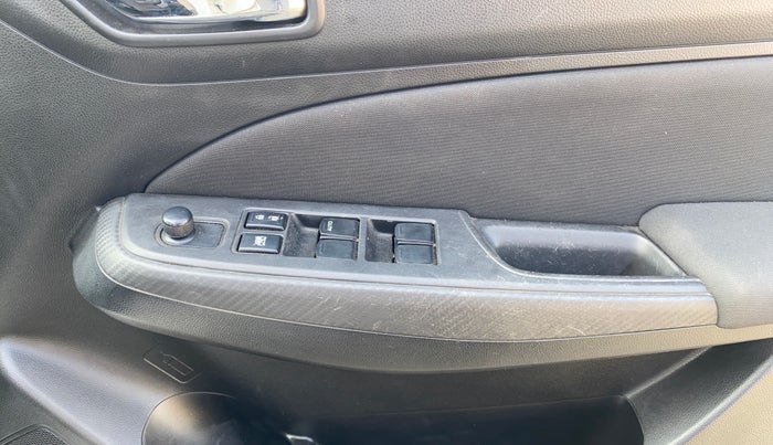 2019 Maruti Swift VXI AMT, Petrol, Automatic, 57,362 km, Driver Side Door Panels Control