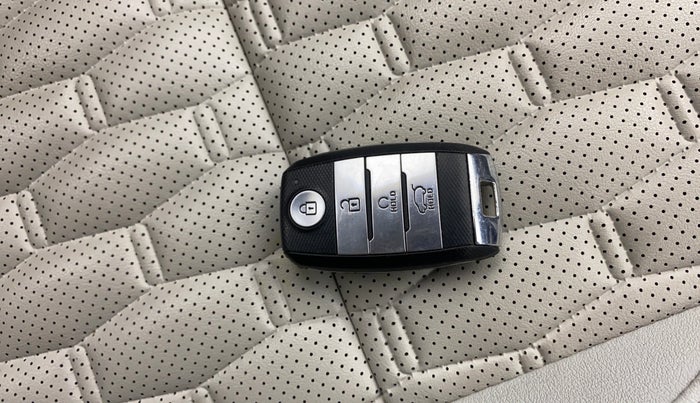 2022 KIA SELTOS HTX 1.5 DIESEL AT, Diesel, Automatic, 93,379 km, Key Close Up