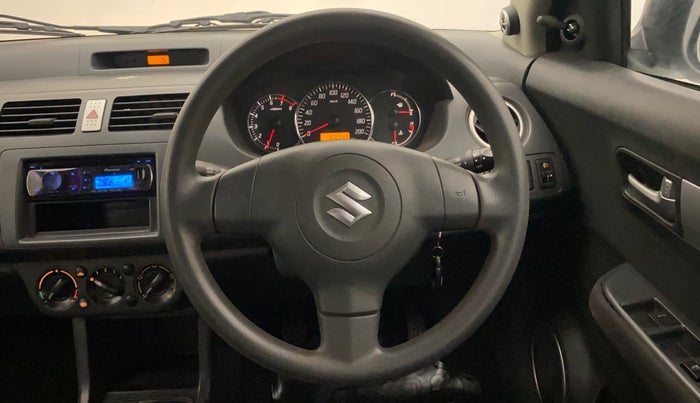2010 Maruti Swift VXI, Petrol, Manual, 83,343 km, Steering Wheel Close Up