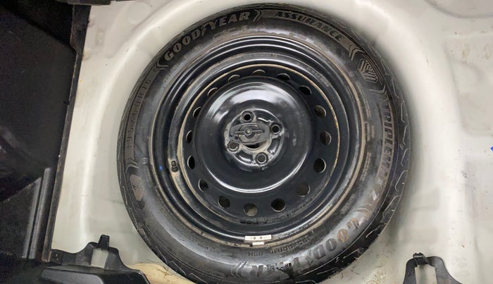 2023 Maruti FRONX ALPHA 1.0L TURBO 6 AT, Petrol, Automatic, 60,385 km, Spare Tyre