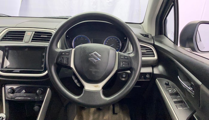 2016 Maruti S Cross ZETA 1.3, Diesel, Manual, 98,633 km, Steering Wheel Close Up