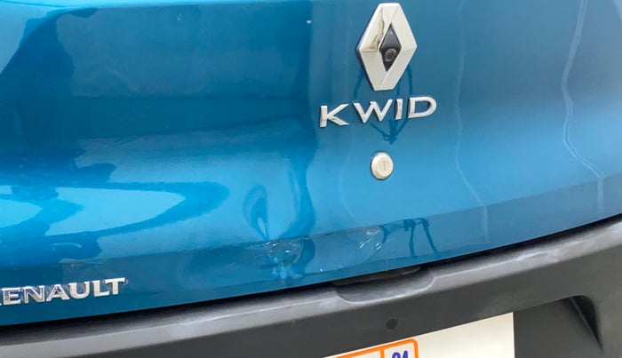 2020 Renault Kwid RXT 0.8, Petrol, Manual, 38,082 km, Dicky (Boot door) - Slightly dented