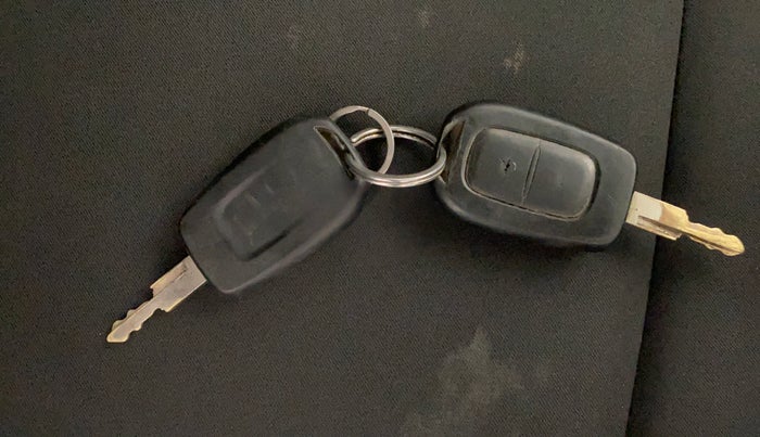 2020 Renault Kwid RXL, Petrol, Manual, 97,788 km, Key Close Up