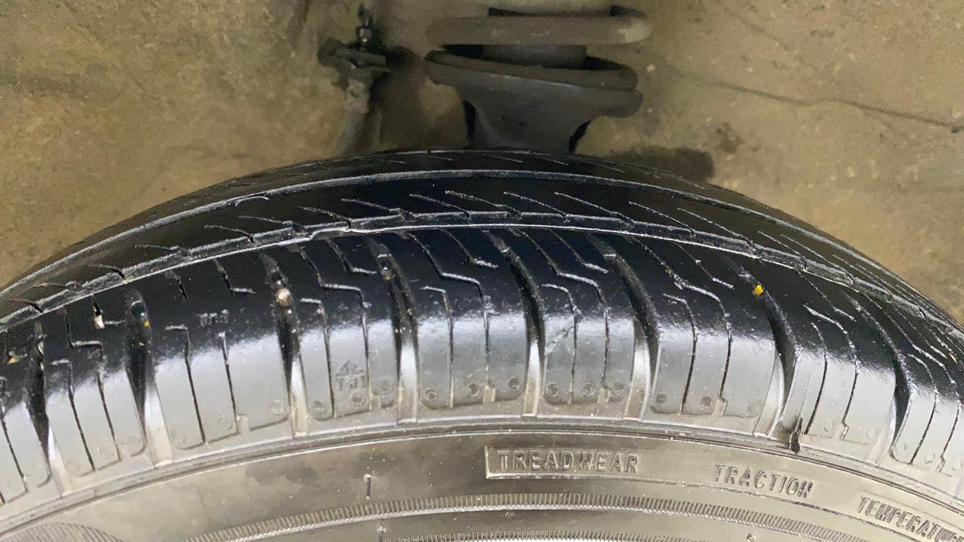 2017 Maruti Alto 800 VXI, CNG, Manual, 57,953 km, Right Front Tyre Tread