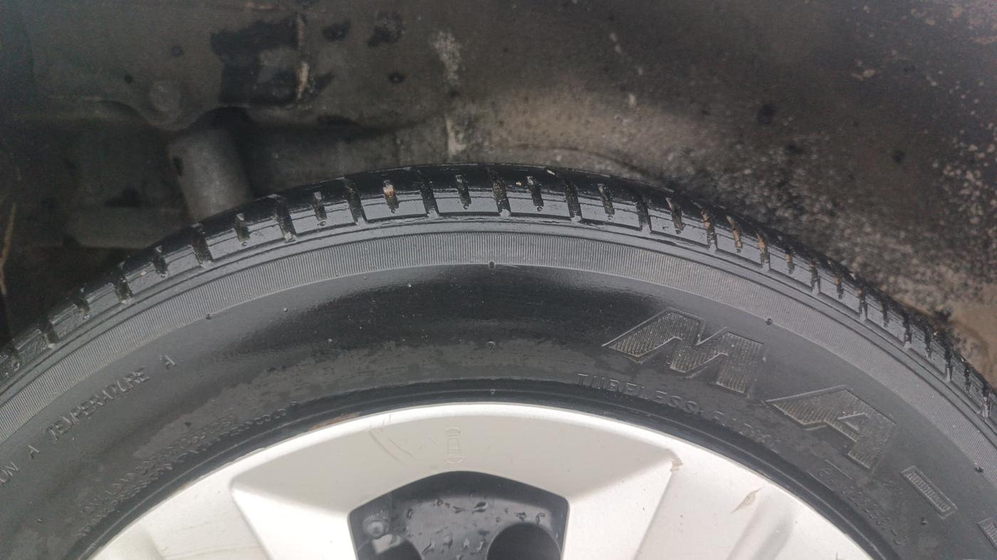 2012 Maruti Wagon R 1.0 VXI, Petrol, Manual, 33,009 km, Right Rear Tyre Tread