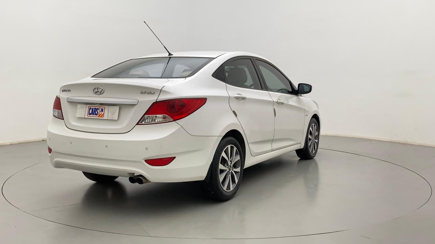2014 Hyundai Verna FLUIDIC 1.6 CRDI SX AT, Diesel, Automatic, 55,206 km, Right Back Diagonal
