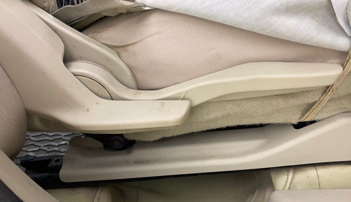 2017 Maruti Dzire VDI, Diesel, Manual, 1,38,676 km, Driver Side Adjustment Panel