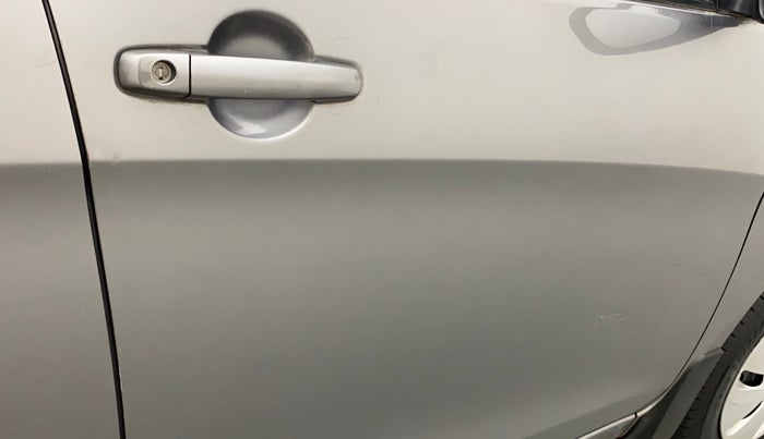 2015 Maruti Celerio ZXI, Petrol, Manual, 31,672 km, Driver-side door - Slightly dented