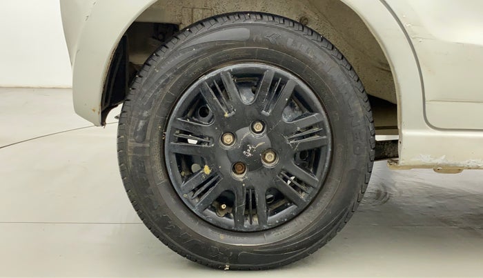 2013 Maruti A Star VXI, Petrol, Manual, 59,542 km, Right Rear Wheel
